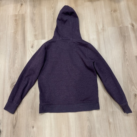 Purple women’s Carhartt size Small hoodie fleece lined hood very comfy & warm - Picture 2 of 7